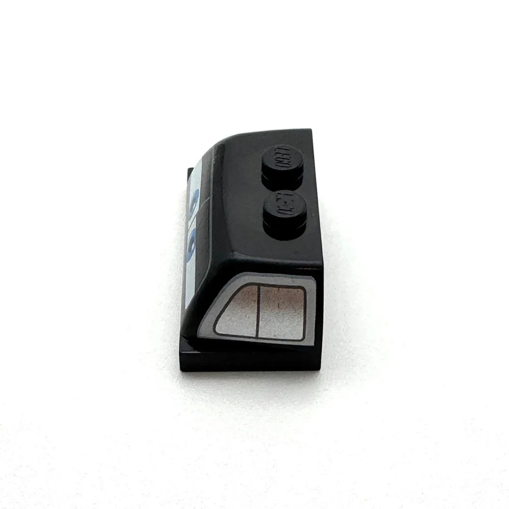 LEGO Windscreen 2x4x1 1/3 Black Cars Blue Eyes 30841 Part Replacement